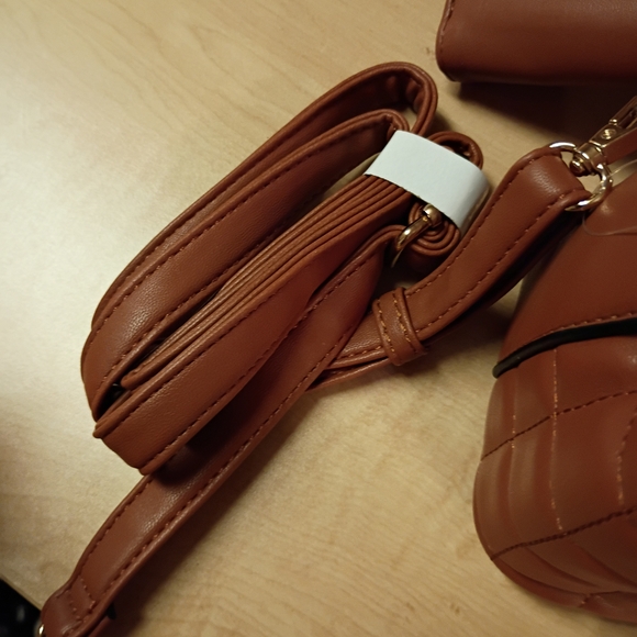 Quilted Tan Satchel - Picture 4 of 9